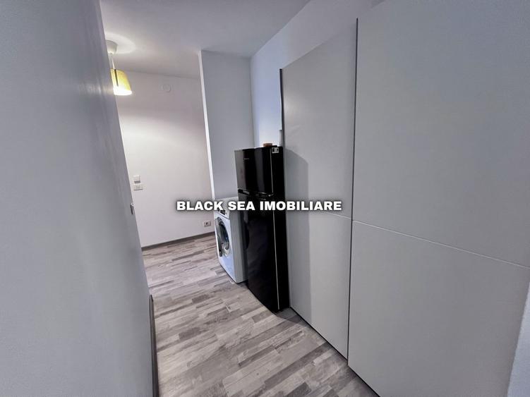 Apartament cu 2 camere decomandat, mobilat în Sat Vacanță