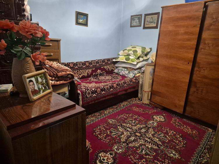 Casă cu 3 camere în Popoveni