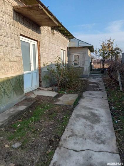 Casă cu 3 camere cu Teren 1200 Mp în Ziduri
