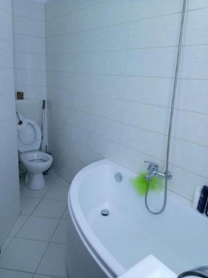 Apartament cu 3 camere decomandat în Bucureștii Noi