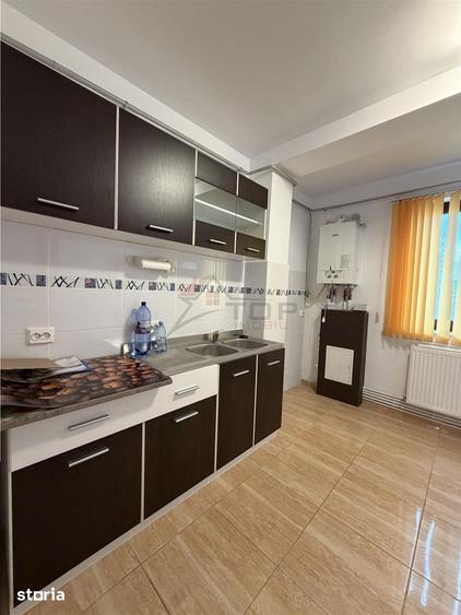 Apartament cu 2 camere decomandat în Cug