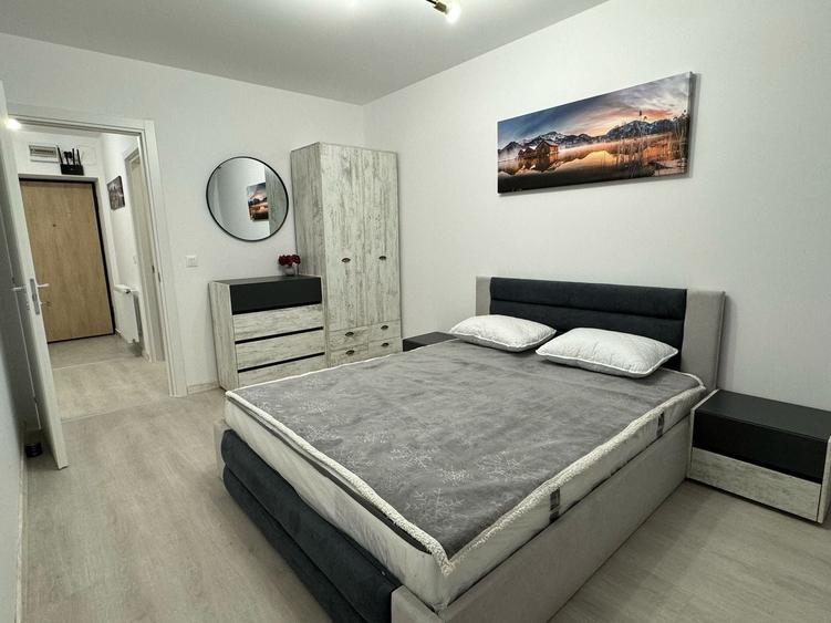 Apartament cu 2 camere semidecomandat, mobilat în Theodor Pallady