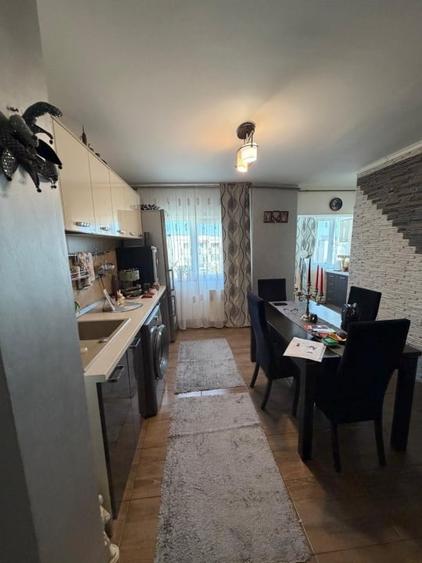 Apartament cu 2 camere decomandat, mobilat în 1 Mai