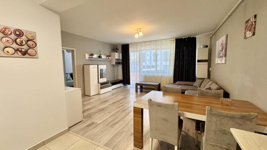 Apartament cu 2 camere semidecomandat, mobilat în Florești