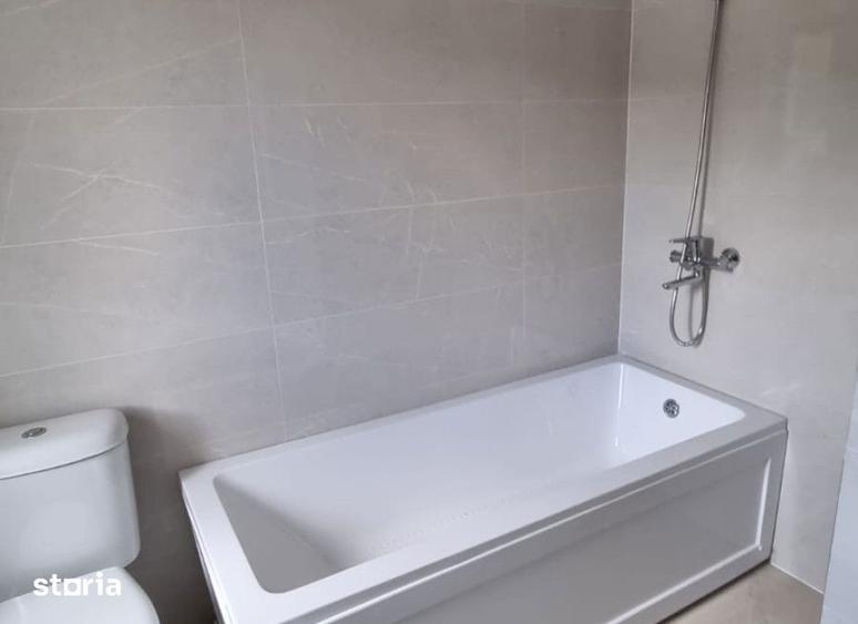 Apartament cu 2 camere decomandat în Bârnova