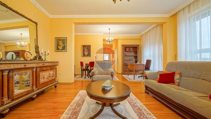 Apartament cu 2 camere decomandat, mobilat în Avantgarden