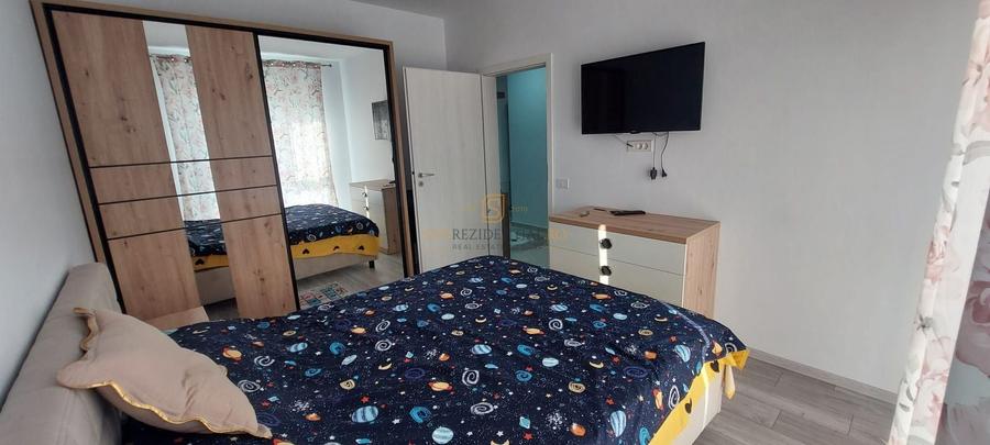 Apartament cu 2 camere semidecomandat, mobilat în Metalurgiei