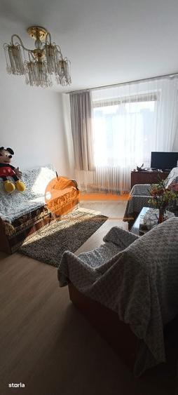 Apartament cu 2 camere decomandat în Crângași