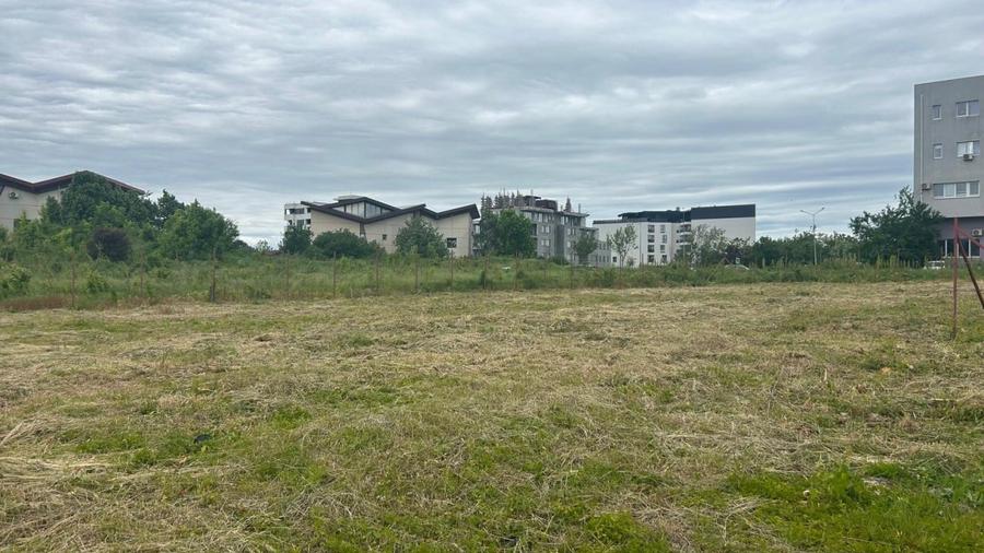 Teren Construcții intravilan de 1234 mp, în Sisești