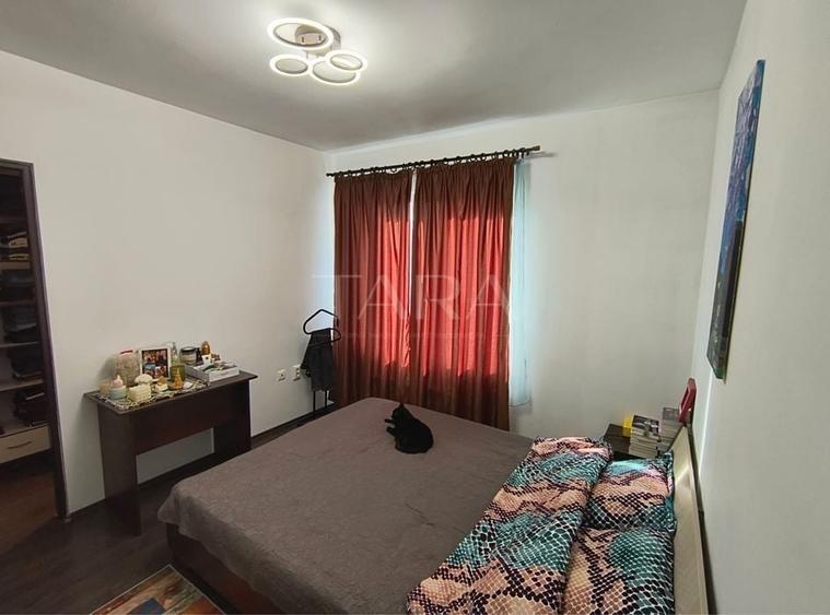 Apartament cu 3 camere semidecomandat, mobilat în Florești — fotografia 2
