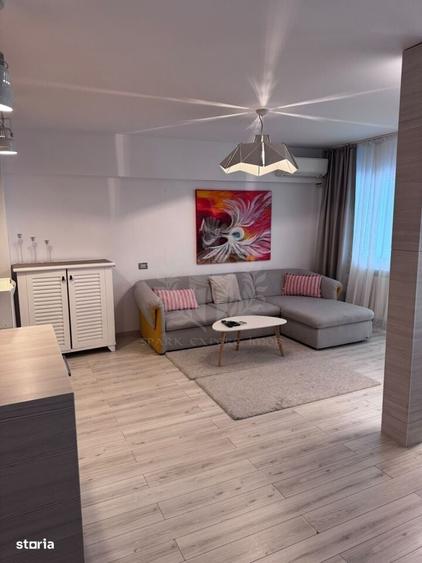Apartament cu 3 camere în Bănești