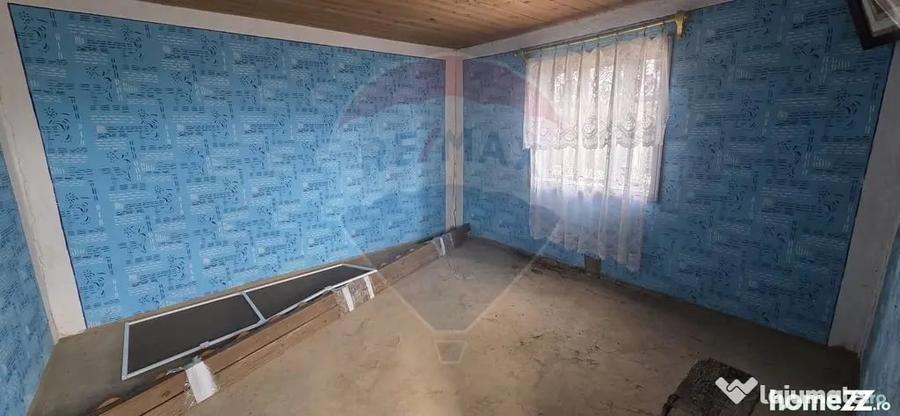 Casă cu 4 camere cu Teren 614 Mp în Stânca (Ștefănești)