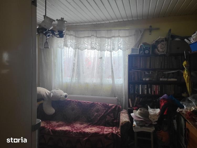 Casă cu 2 camere cu Teren 3800 Mp în Mădăras