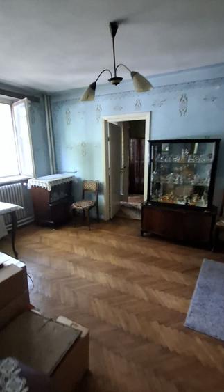 Apartament cu 2 camere nedecomandat în Tudor Vladimirescu