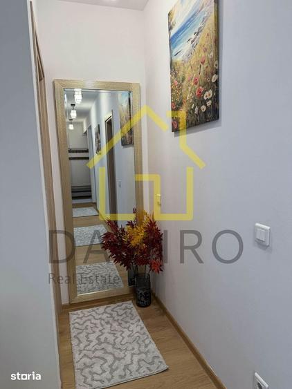 Apartament cu 2 camere semidecomandat în Berceni