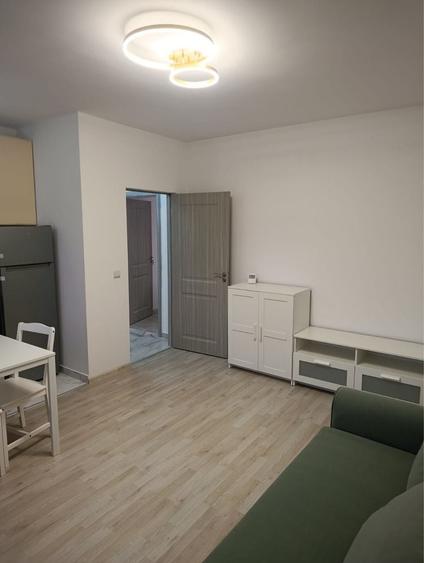 Apartament cu 2 camere decomandat în Exterior Vest
