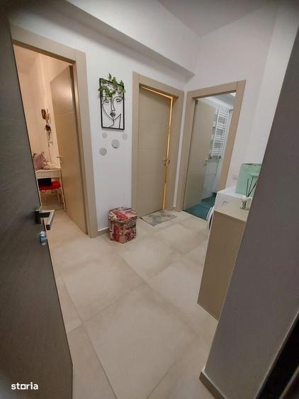 Garsonieră decomandată în Central