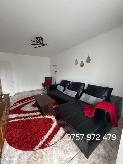 Apartament cu 3 camere decomandat în Rahova