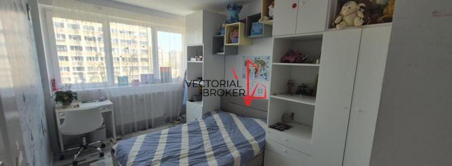 Apartament 3 camere decomandate, et.4, renovat, mobilat, 71mp, Basarabia- Pta Mu - 3