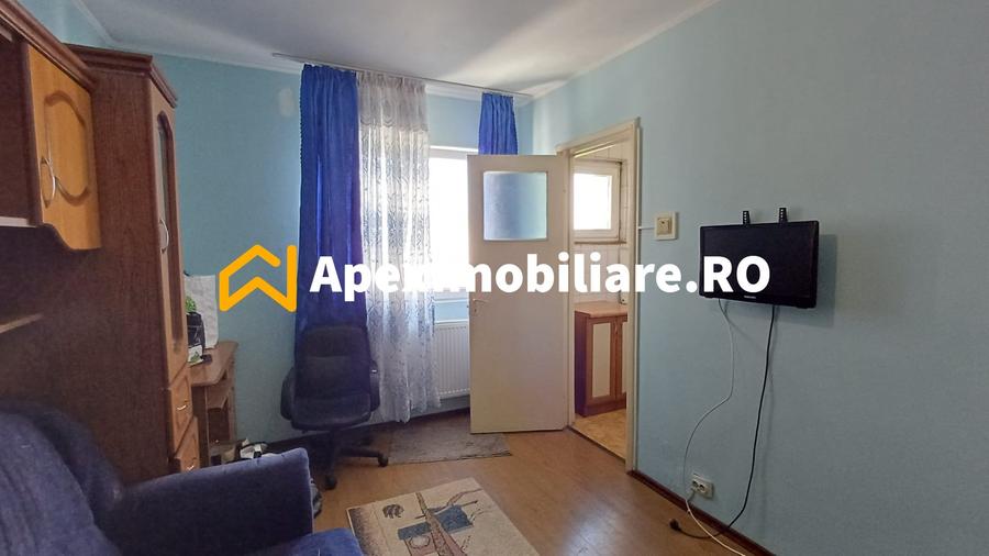 Garsonieră semidecomandată, mobilată în Titan