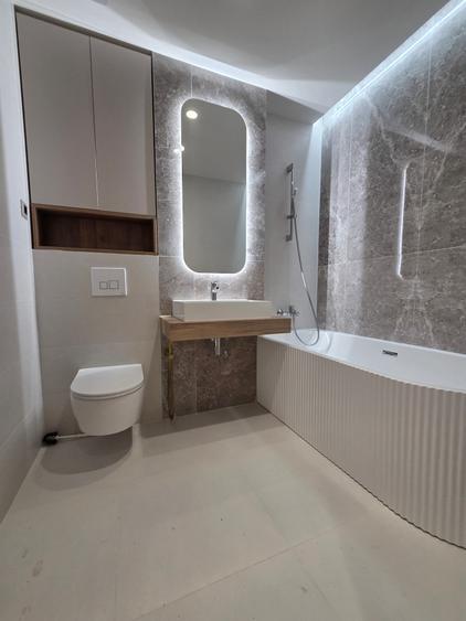 Apartament cu 4 camere decomandat în Iancu Nicolae
