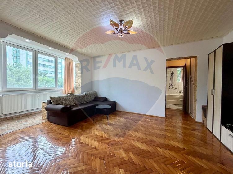 Apartament cu 2 camere ?i 2 balcoane de inchiriat - zona Podgoria - 1