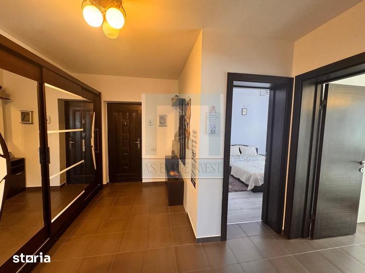 Apartament cu 2 camere decomandat în Sânpetru