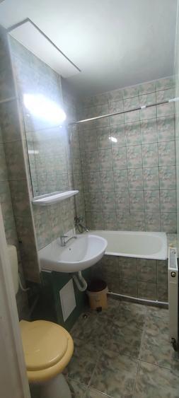 Apartament cu 2 camere nedecomandat în Central
