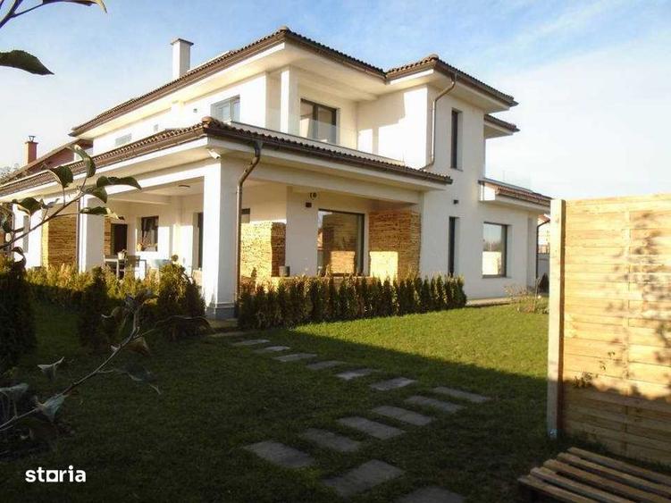 Casă cu 4 camere cu Teren 197 Mp în Ghimbav