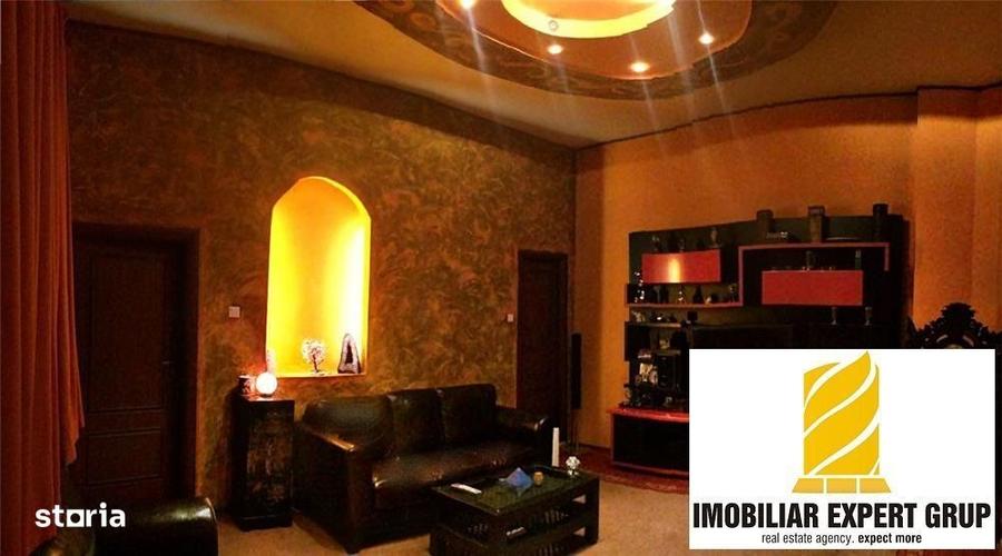 Casă cu 4 camere cu Teren 1750 Mp în Unirii