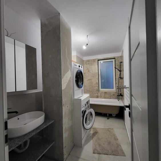 Apartament cu 3 camere decomandat în Sânnicoară
