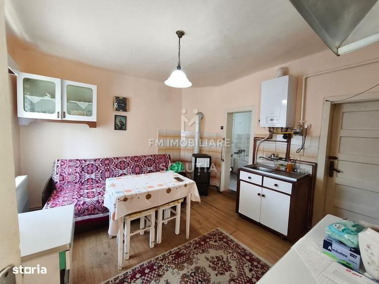 Casă cu 2 camere în Central