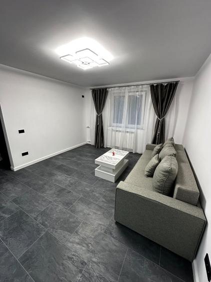 Apartament cu 2 camere semidecomandat, mobilat în Brâncoveanu