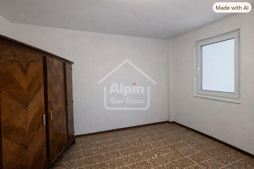 Apartament cu 3 camere decomandat în Astra