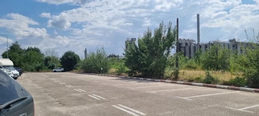 Teren de 21000 mp, în Bradu