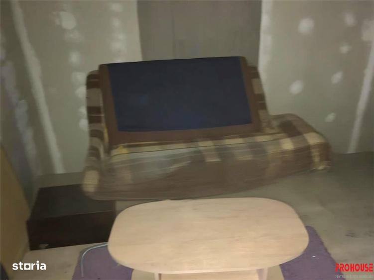 Casă cu 2 camere cu Teren 300 Mp în Luncani