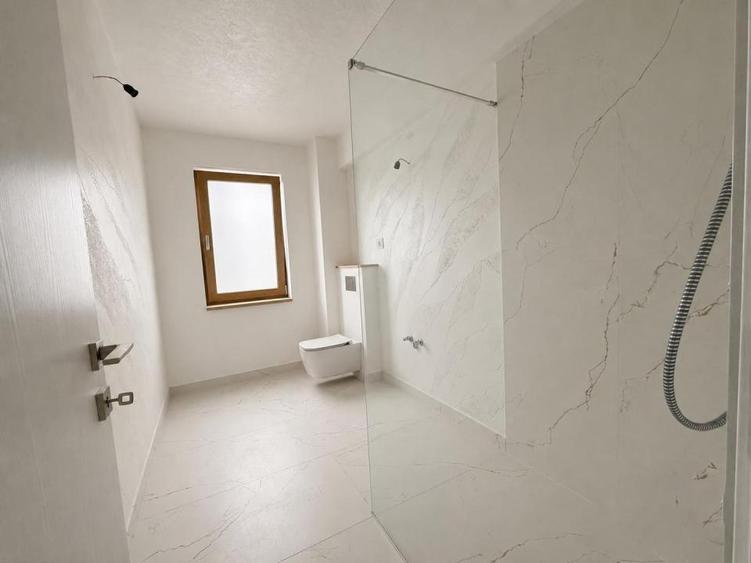 Apartament cu 2 camere în Titan