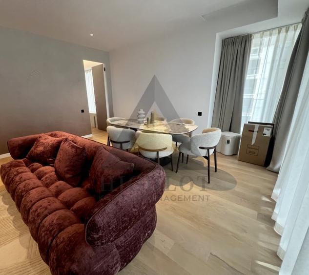 Apartament cu 3 camere semidecomandat, mobilat în Herăstrău