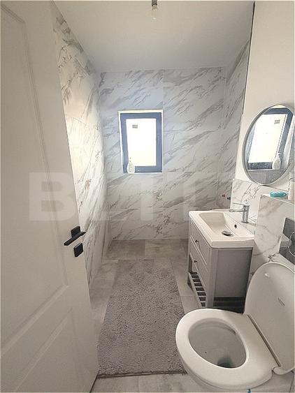 Apartament cu 3 camere semidecomandat, mobilat în Florești