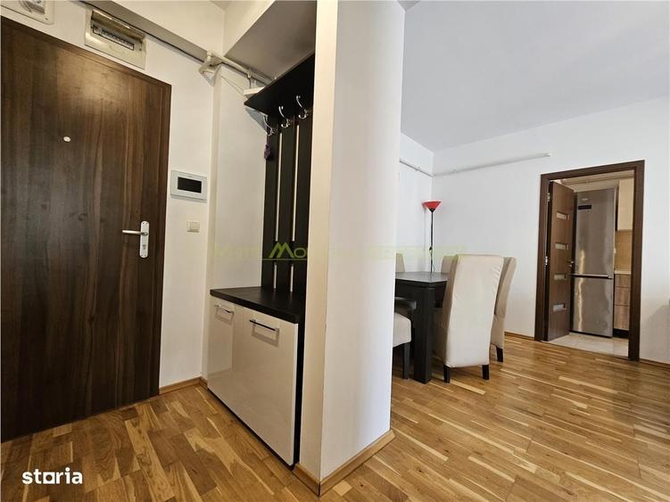 Apartament cu 2 camere semidecomandat în Centrul Istoric