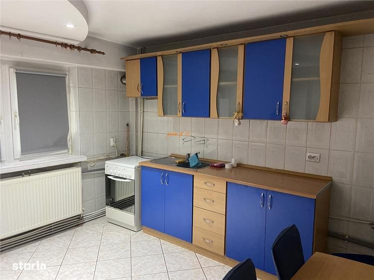 Apartament cu 2 camere decomandat în Ultracentral