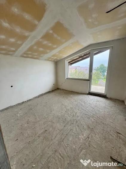 Casa semifinisata cu teren generos 377 mp utili, 5754 - 5