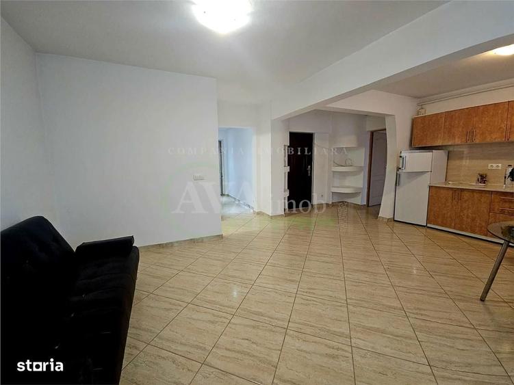 Apartament cu 3 camere în Mioriței