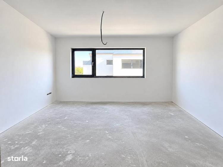 Casă cu 4 camere în Juc-Herghelie