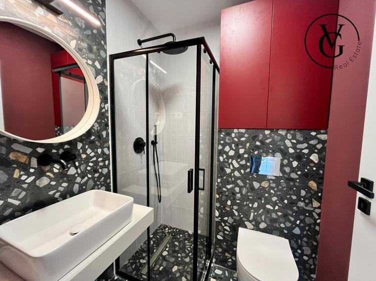 Apartament cu 3 camere decomandat, mobilat în Victoriei