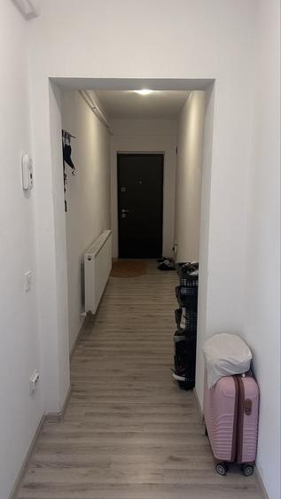 Garsonieră decomandată în 1 Mai