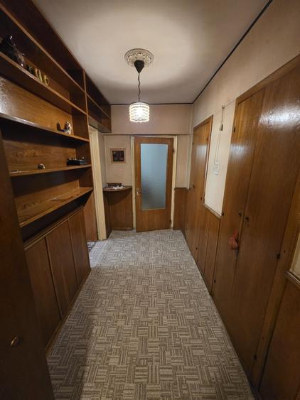 Apartament cu 2 camere decomandat, mobilat în Vitan