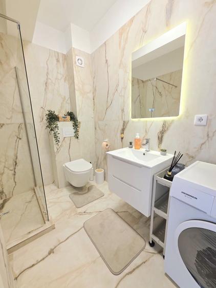 Apartament cu 2 camere decomandat în Central