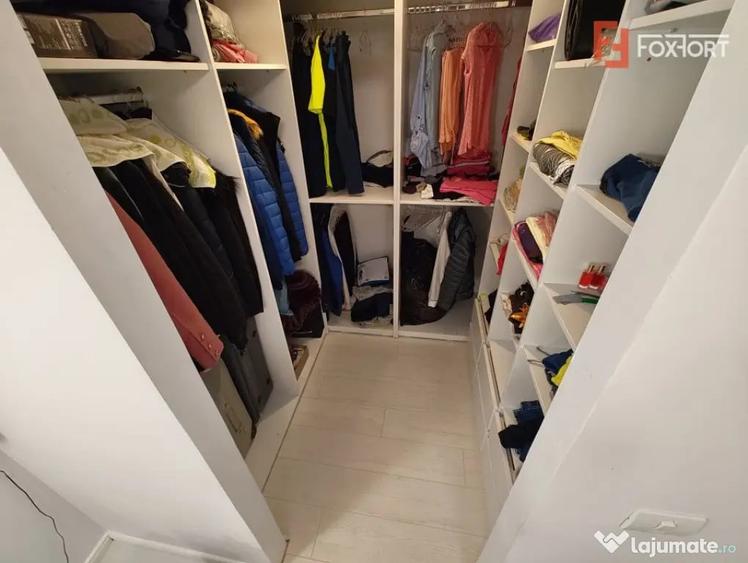 Casă cu 4 camere cu Teren 500 Mp în Giarmata