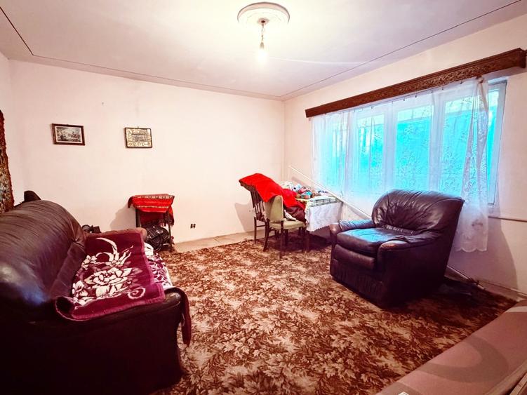 Apartament cu 3 camere în Podgoria